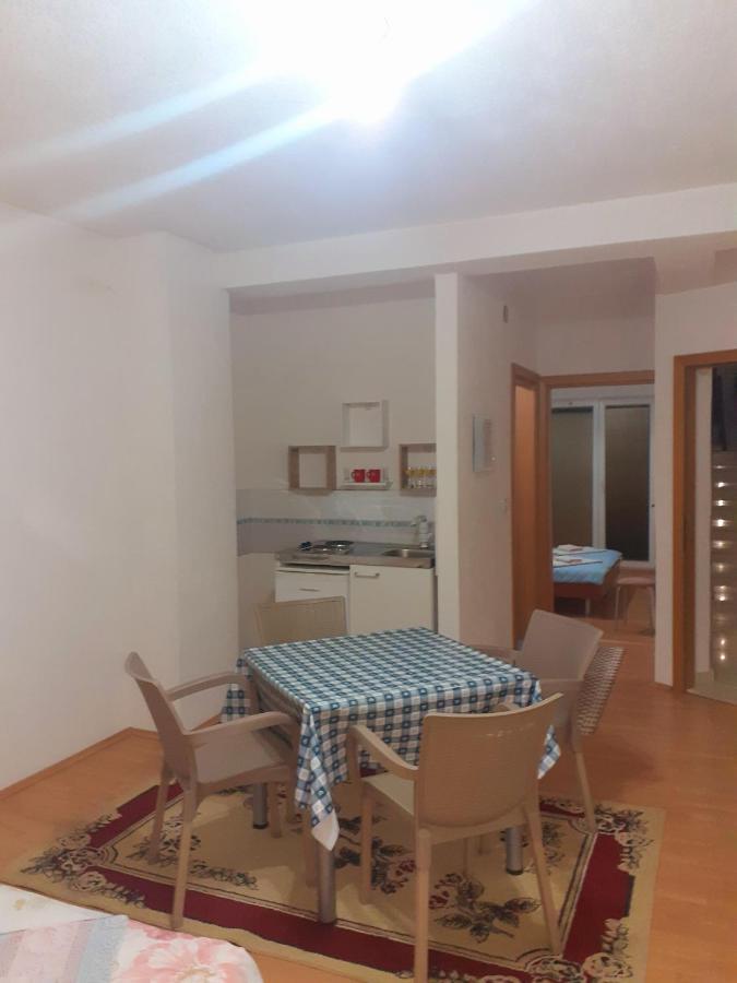 Apartmani Bakule Peštani Exterior foto
