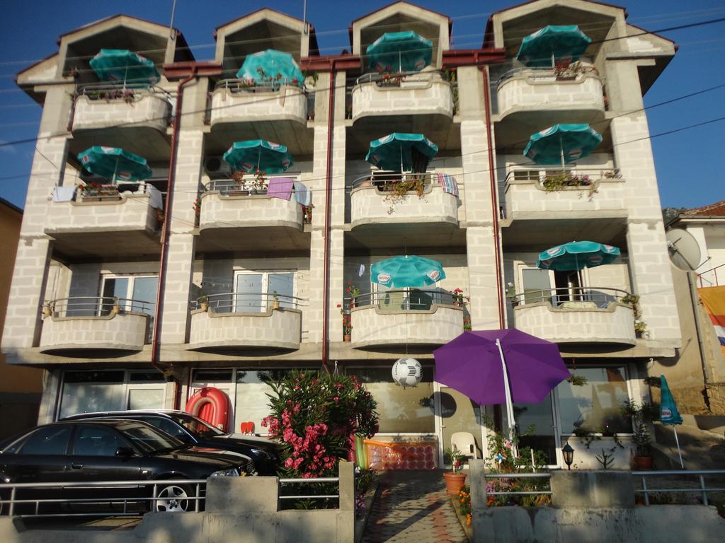 Apartmani Bakule Peštani Exterior foto