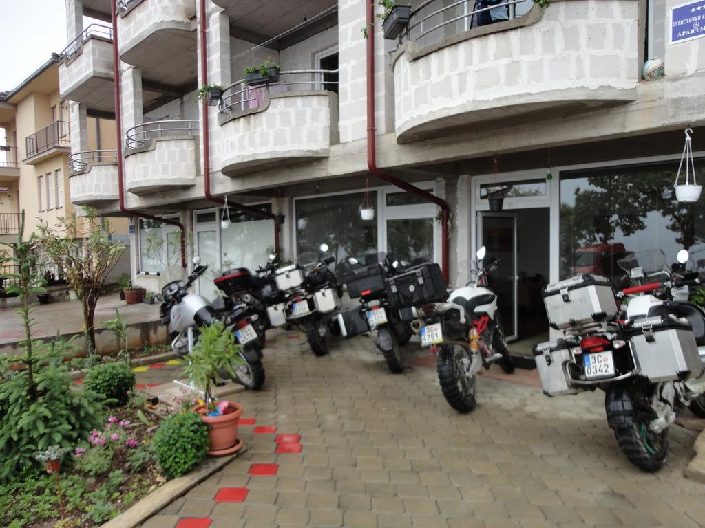 Apartmani Bakule Peštani Exterior foto